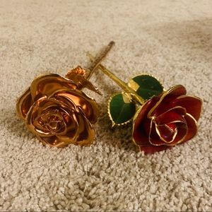 Steven Singer 24K Dipped Gold Roses